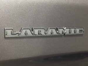 Emblem Hemi 5,7 Liter "Black Edition Serie" Dodge RAM 1500 2500 (OE Mopar