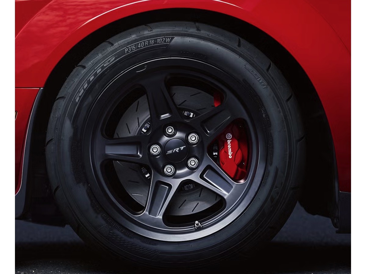Mopar Wheel 18