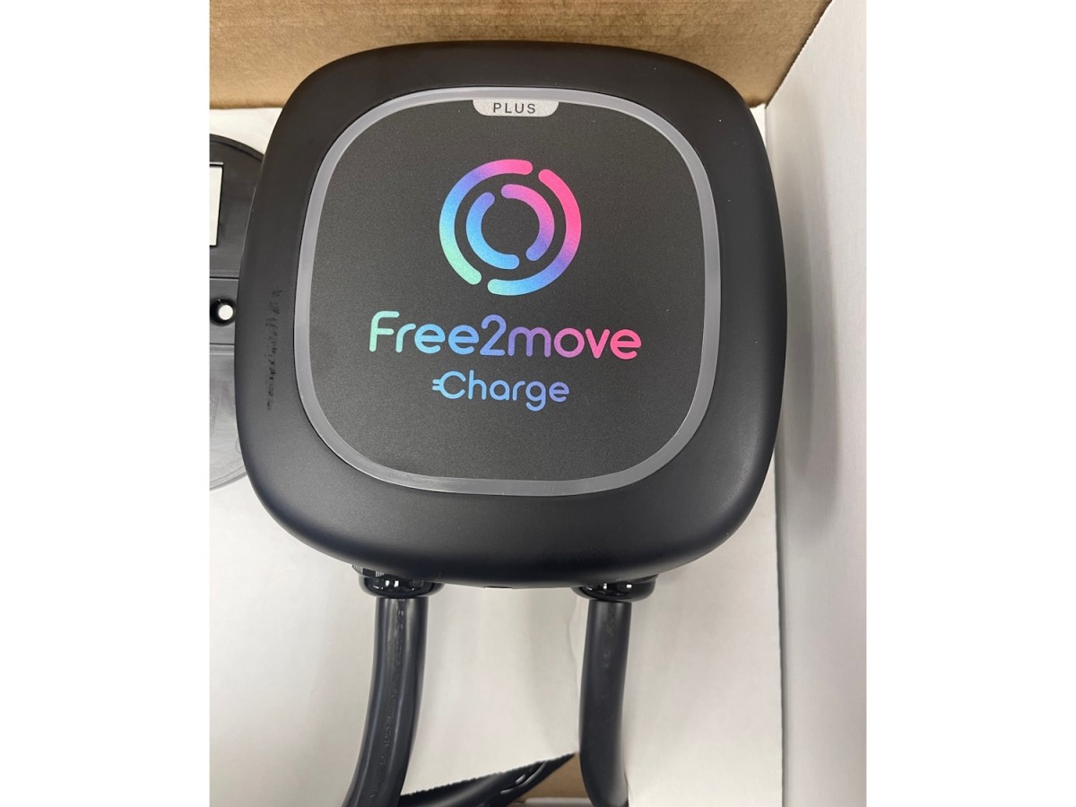 Genuine Mopar PlugIn Vehicle Home Charger Level 2 Free2Move 240V NEMA