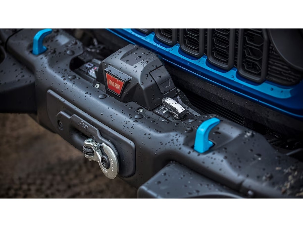 Mopar Winch Fairlead Kit - FAIRLEADJLJT | Mopar Genuine Parts